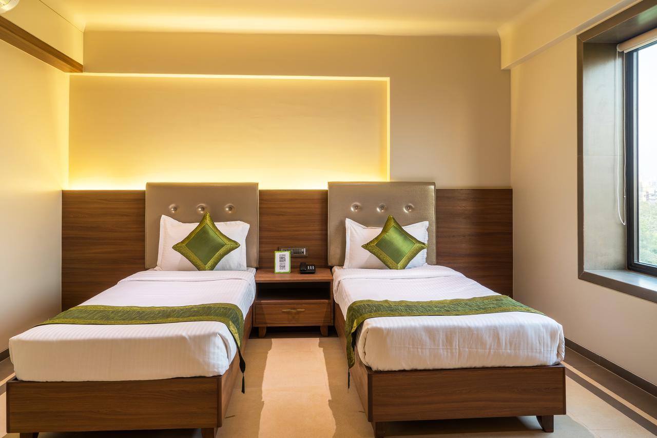 ทรีโบ เทรนด์ โอลีฟ เนสต์ Hotel มุมไบ ภายนอก รูปภาพ